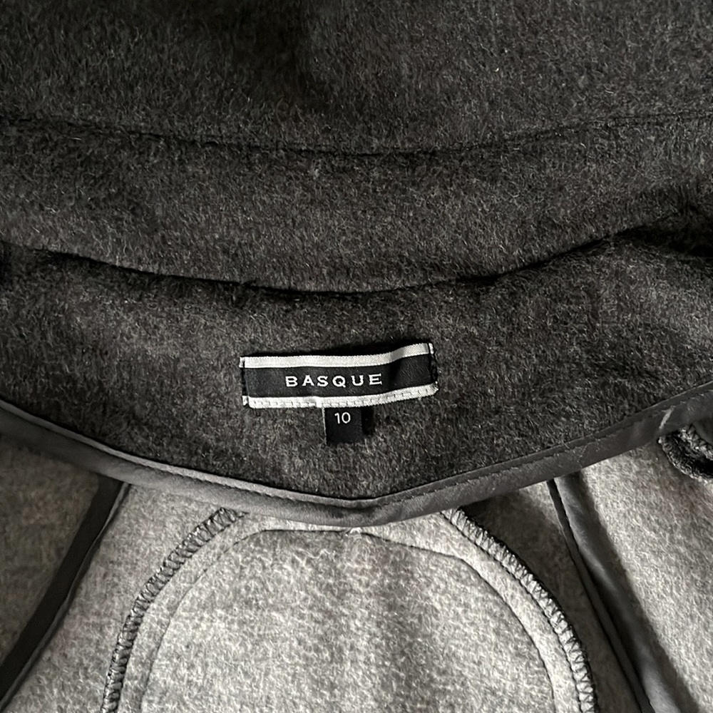 BASQUE Wool Blended Gray Cape Coat. - Picture 9 of 12
